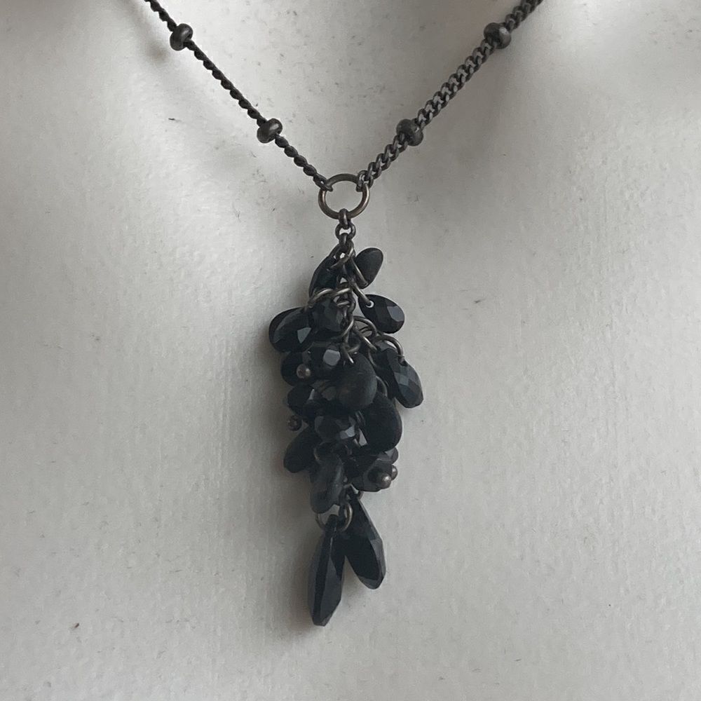 Kenneth Cole necklace - Picture 2 of 8